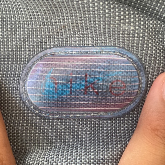 Nike blue and black backpack w/ 2 sections and strap pocket -back to school - Picture 6 of 8